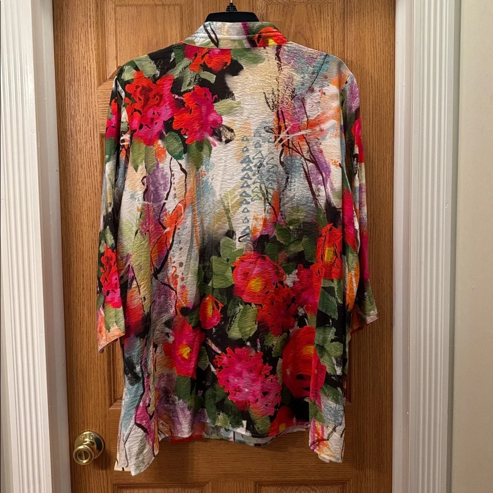 Ali Miles Vibrant Floral Button Down Shirt - Picture 2 of 8